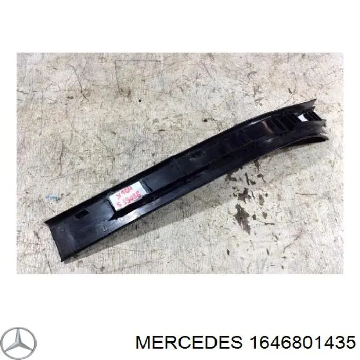  1646801435 Mercedes