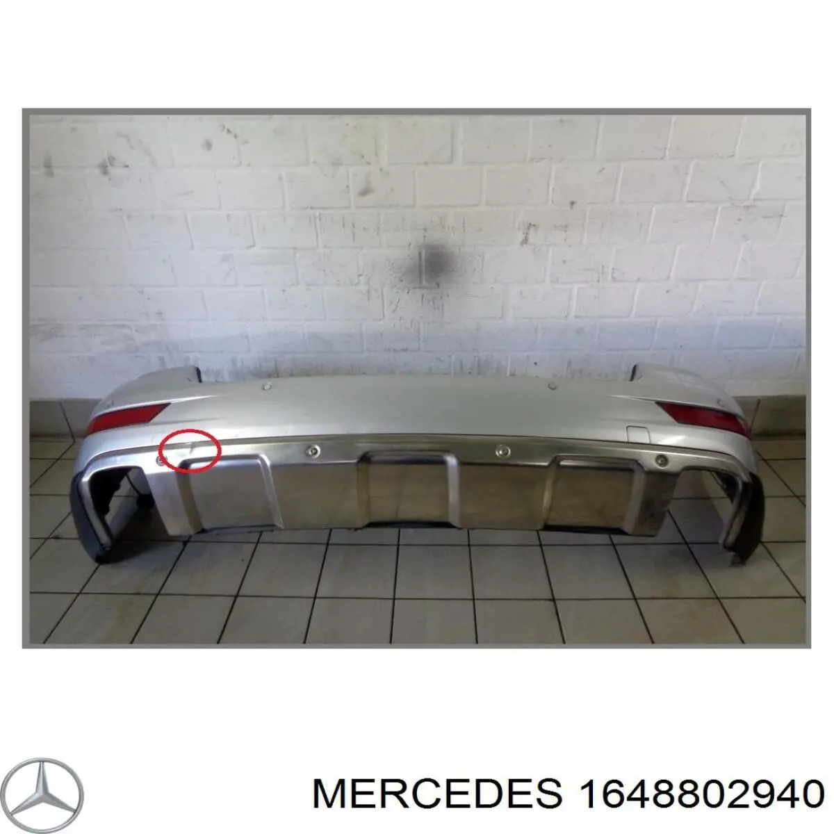 1648802940 Mercedes бампер задній, верхня частина