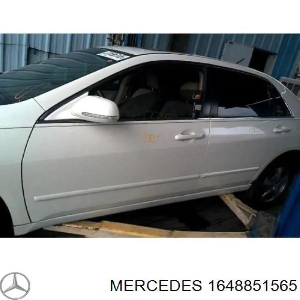  1648851565 Mercedes