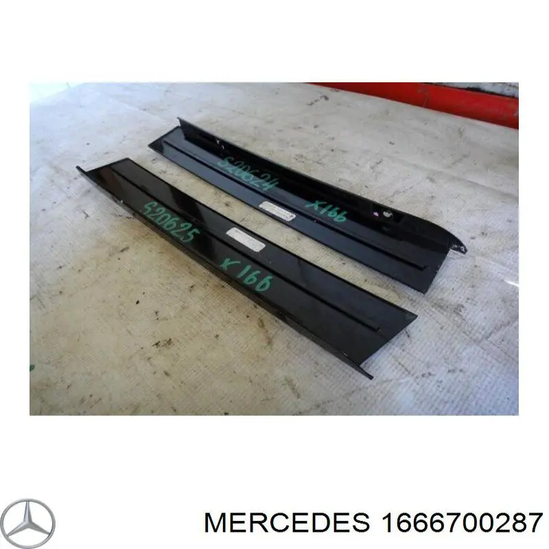  1666700287 Mercedes