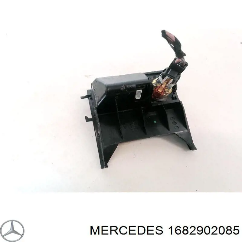  Mercedes A1682902085 ціна, від 19.00 USD