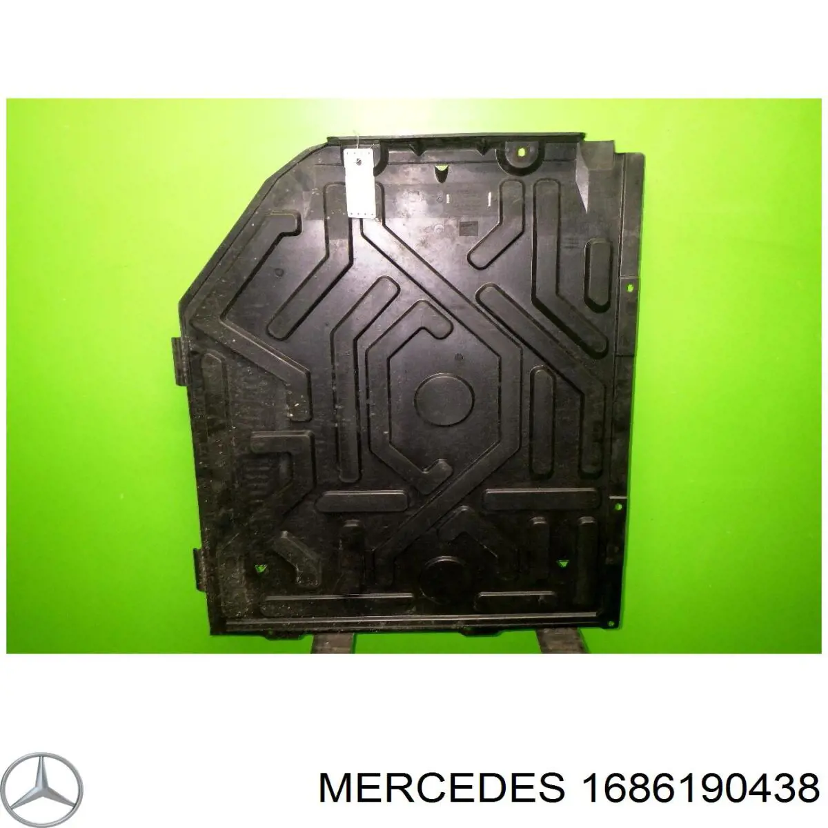  1686190438 Mercedes