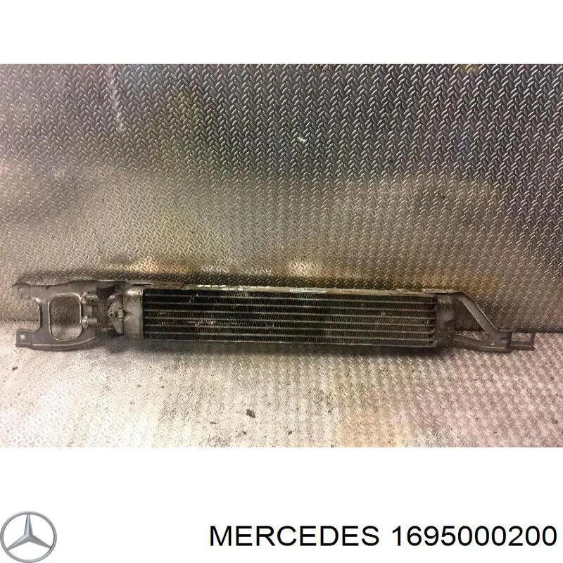 Радіатор охолодження, АКПП 1695000200 Mercedes