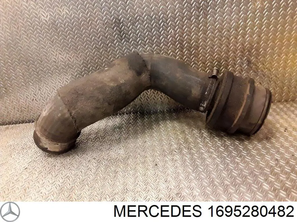  1695280482 Mercedes