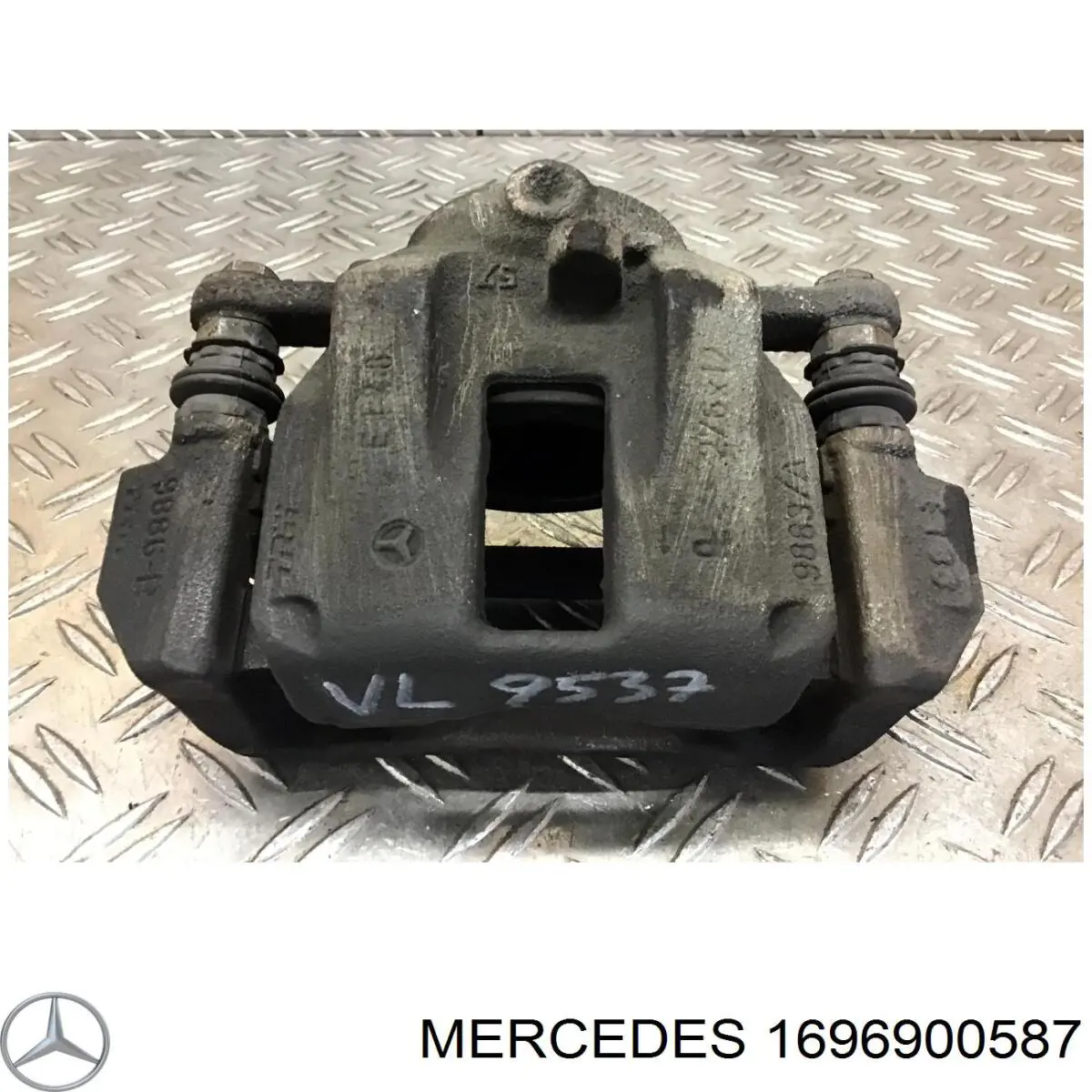 Купити A1696900587 Mercedes 