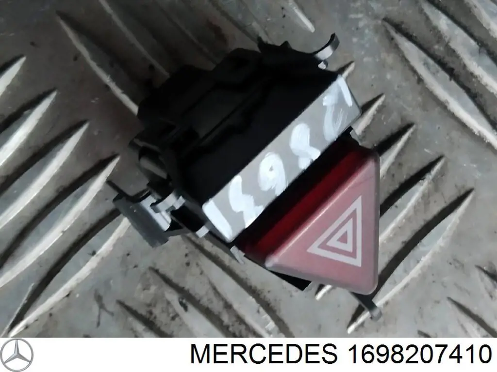  Mercedes A1698207410 ціна, від 12.80 USD