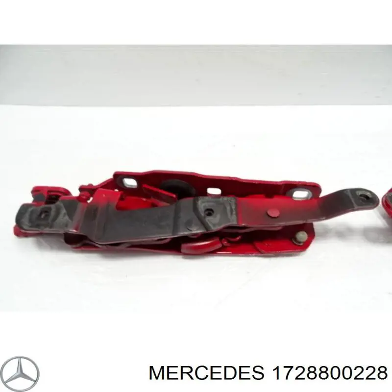  1728800228 Mercedes