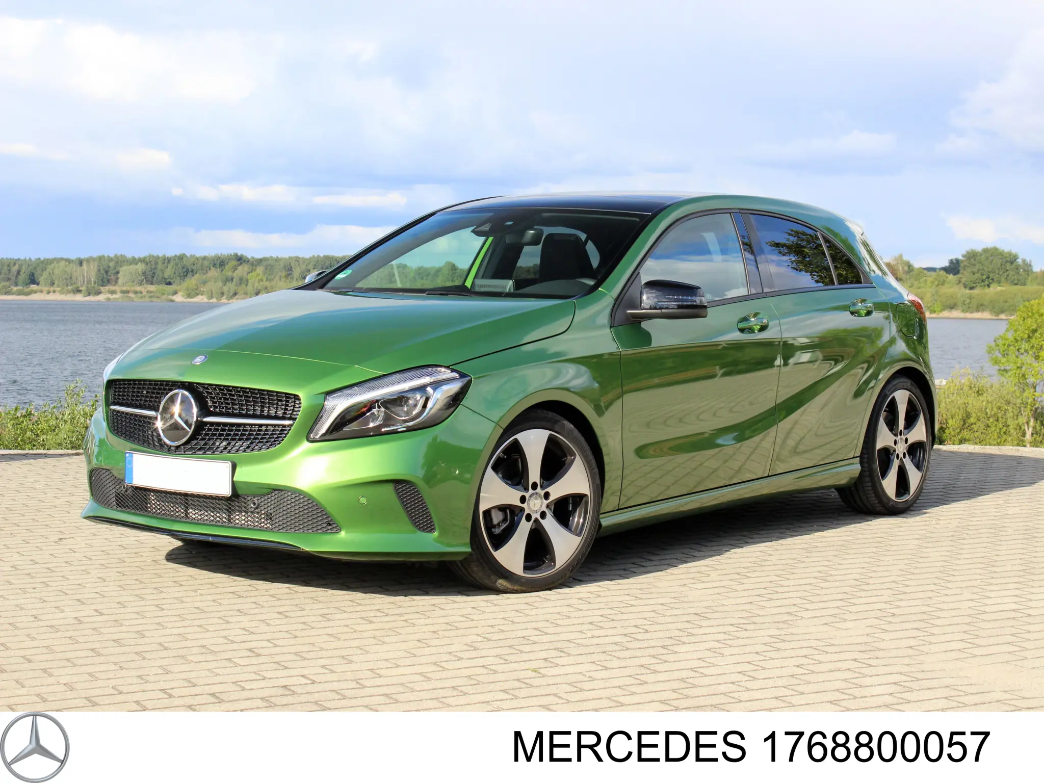  Капот Mercedes A 