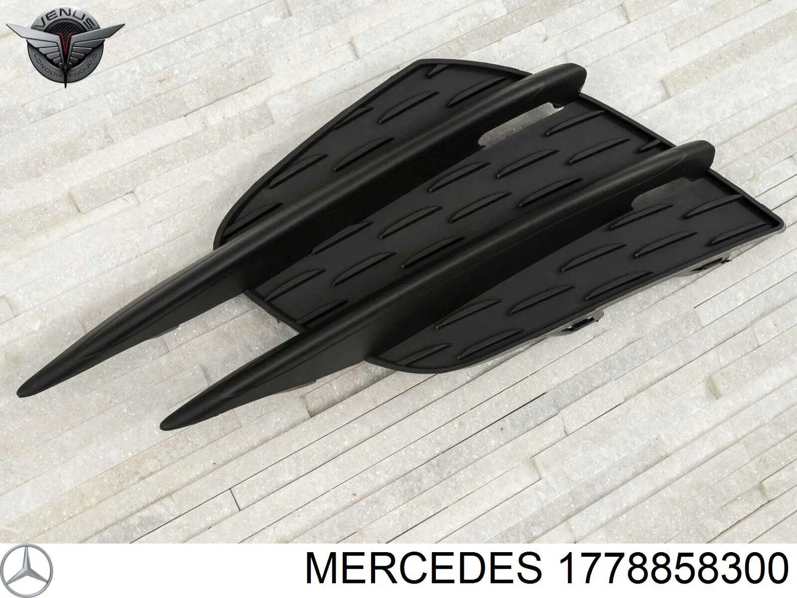 Заглушка/ решітка протитуманних фар бампера переднього, ліва на Mercedes A (W177)