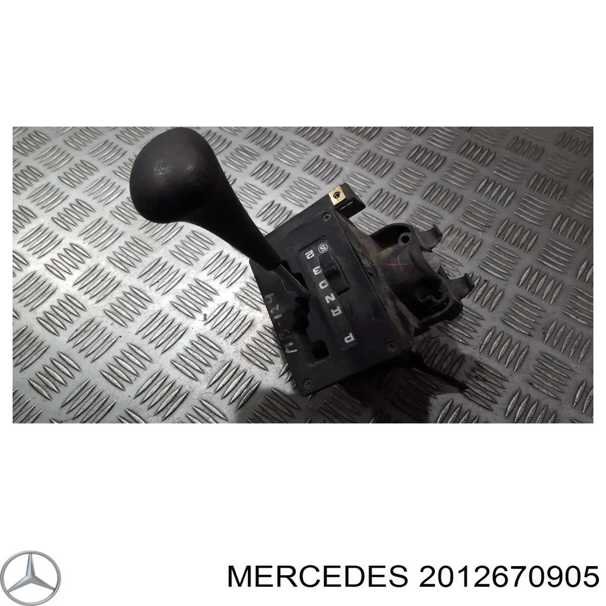  2012670905 Mercedes