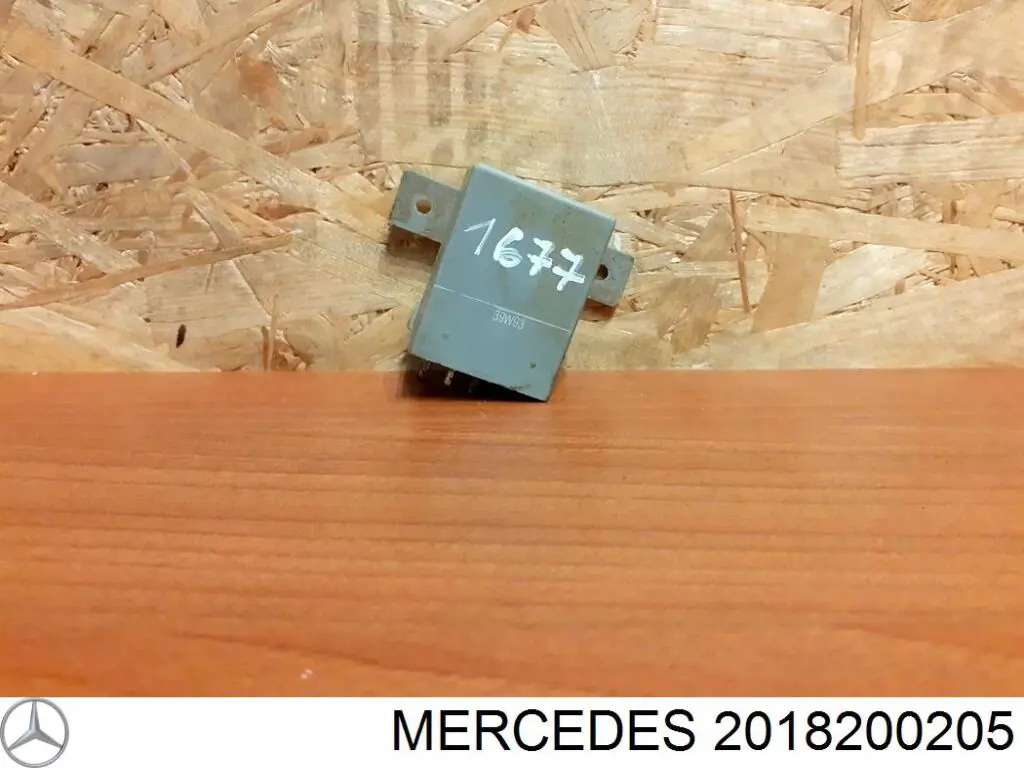 A2018200205 Mercedes 