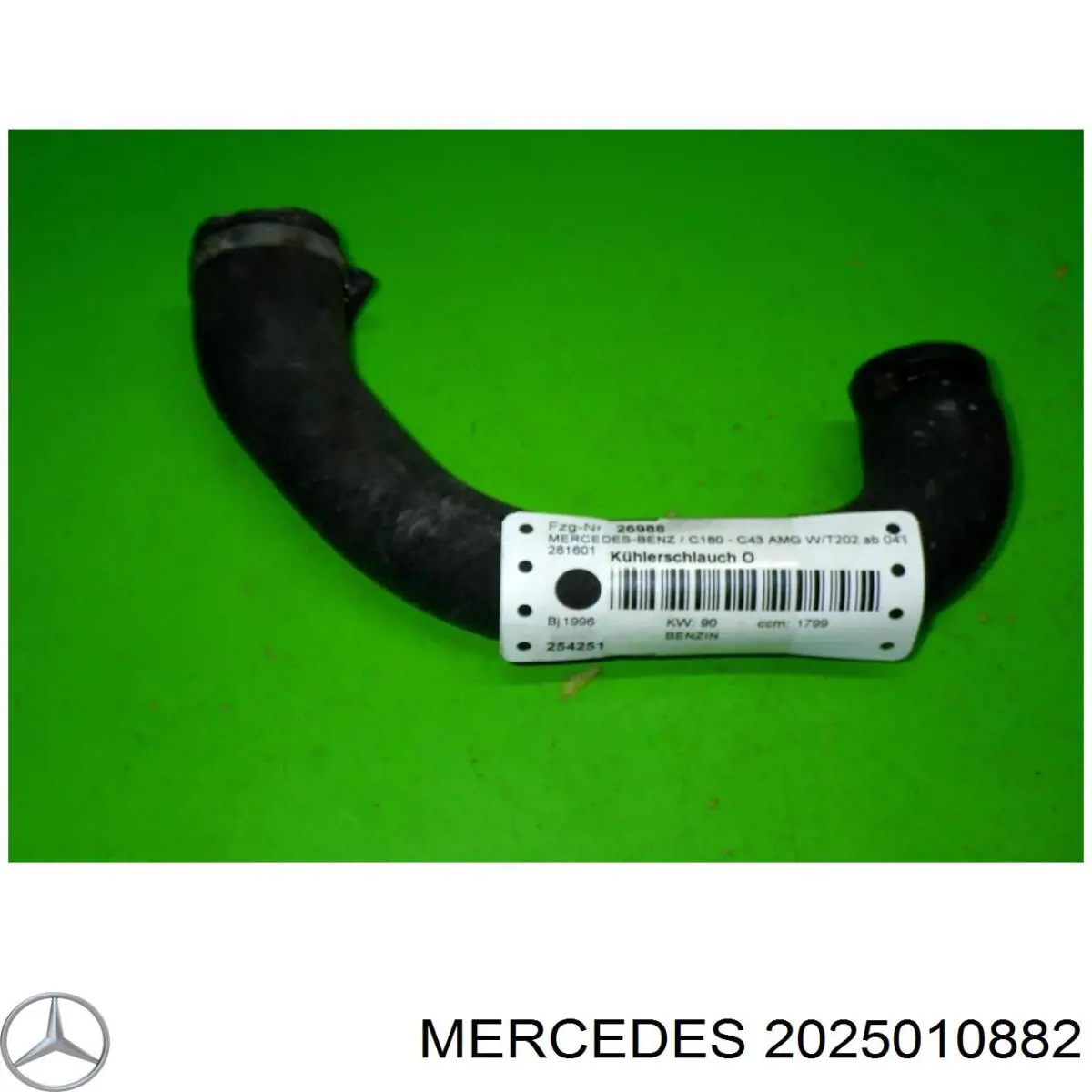 2025010882 Mercedes шланг/патрубок радіатора охолодження, верхній