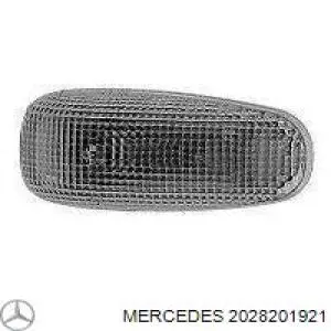 Купити A2028201921 Mercedes Повторювач повороту на крилі