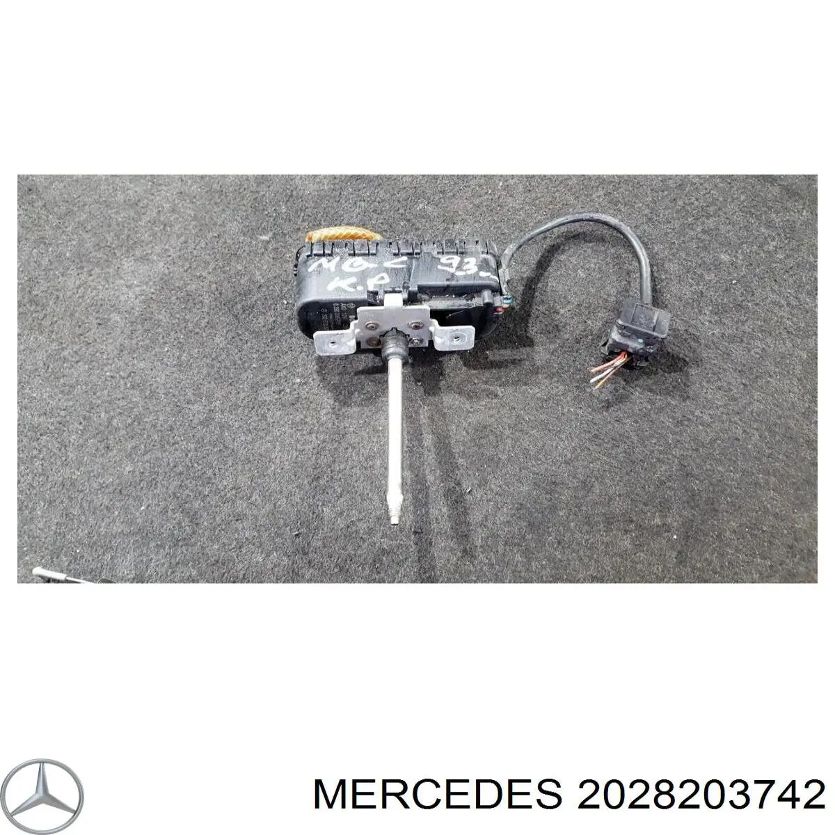 A2028203742 Mercedes Двигун корректора фари