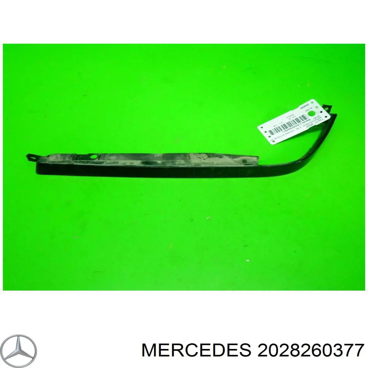 A2028260377 Mercedes Вія (накладка) лівої фари