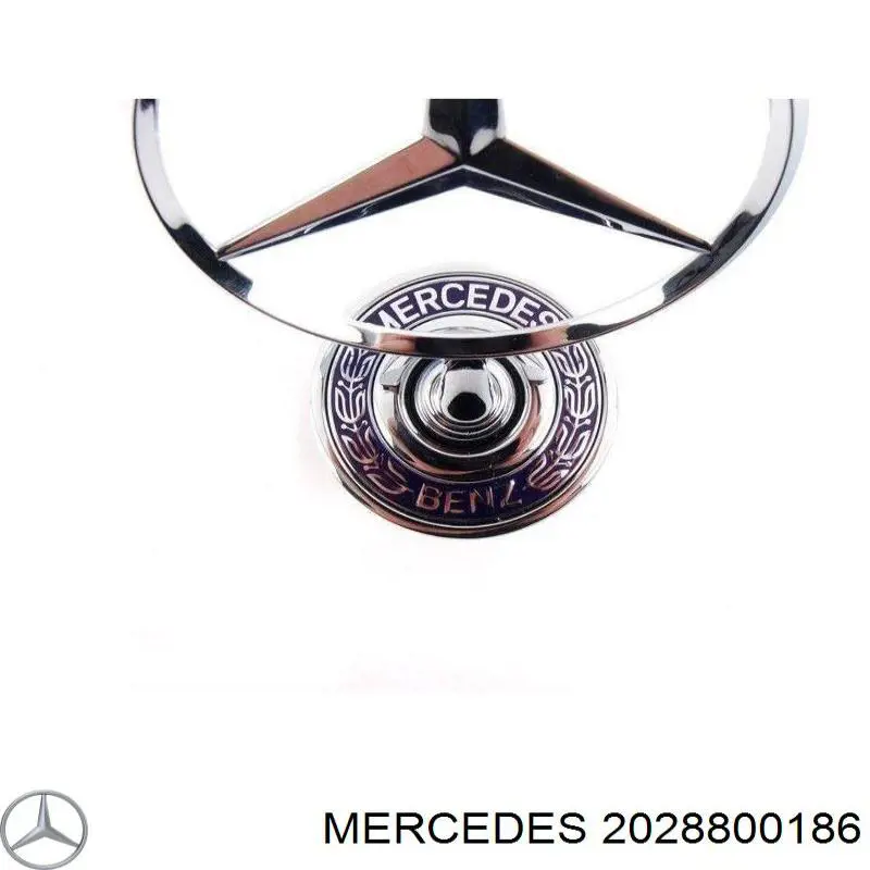 Емблема капота на Mercedes C-Class (W202)