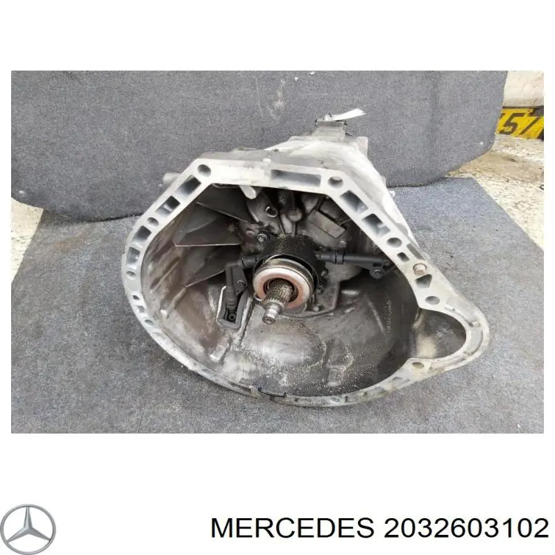 Купити A2032603202 Mercedes Ручна коробка передач