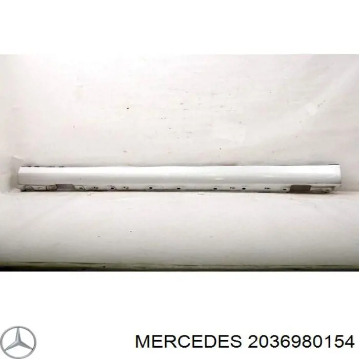Купити A2036980154 Mercedes Накладка зовнішня (молдинг) порога, лівий
