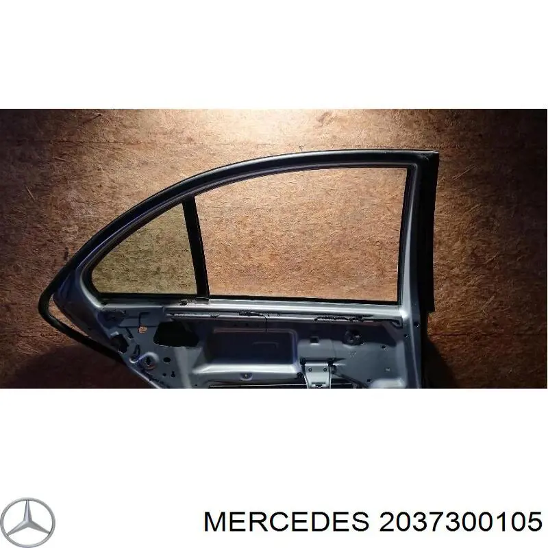 Двері задні, ліві на Mercedes C-Class (W203)