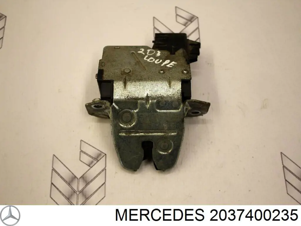 Замок дверей багажника Mercedes C купе (CL203) (2001 - 2007) ціна, від 39.68 USD