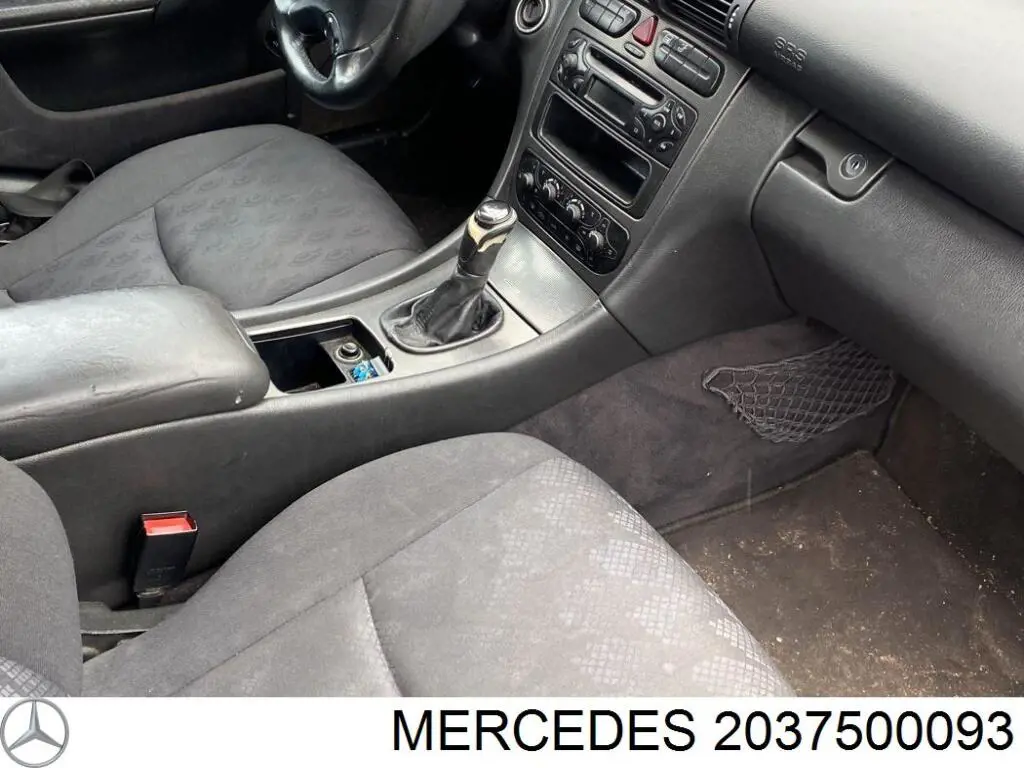 Замок дверей багажника Mercedes A2037500893 ціна, від 17.58 USD