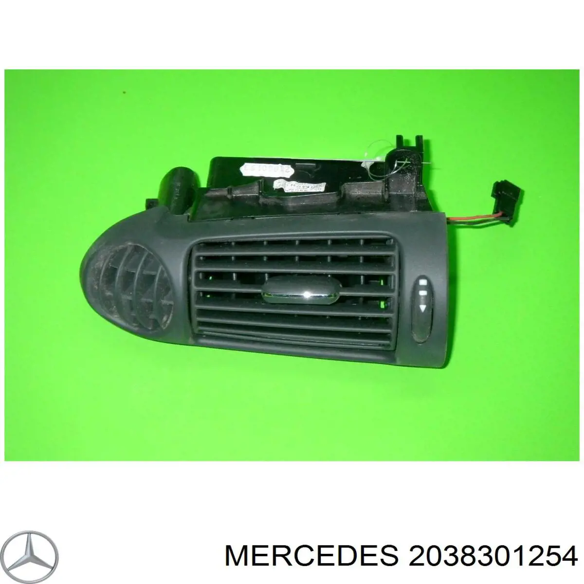 A20383012547206 Mercedes Решітка повітропровода права
