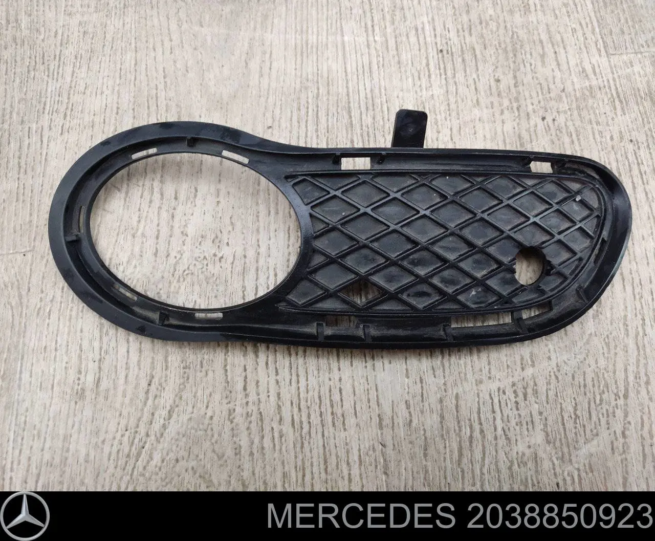 Купити A2038850923 Mercedes 