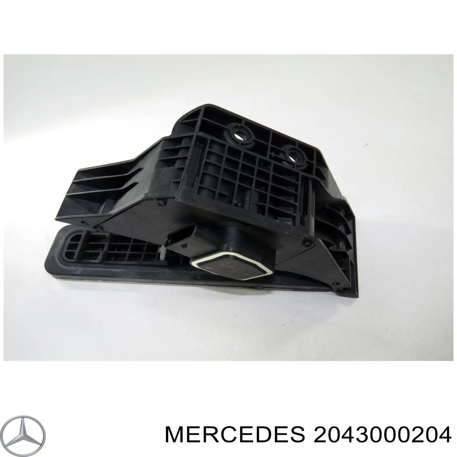 Педаль газу (акселератора) на Mercedes AMG GT (C190)