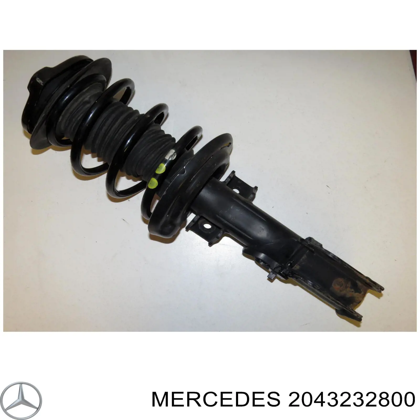 Амортизатори передні Mercedes A2043232800