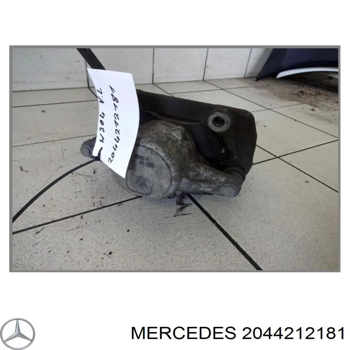 2044210181 Mercedes супорт гальмівний передній лівий