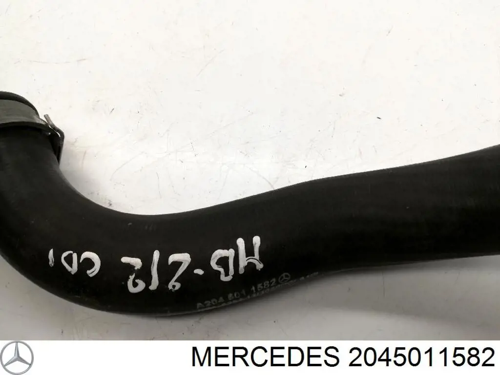 2045011582 Mercedes шланг/патрубок радіатора охолодження, верхній