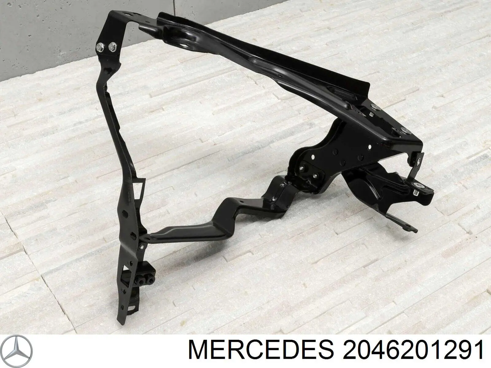 2046201291 Mercedes супорт радіатора правий/монтажна панель кріплення фар