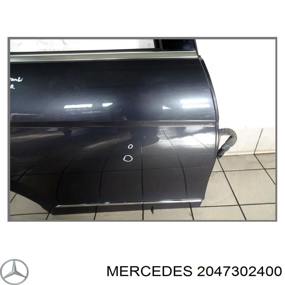 Двері задні, праві A2047302405 Mercedes