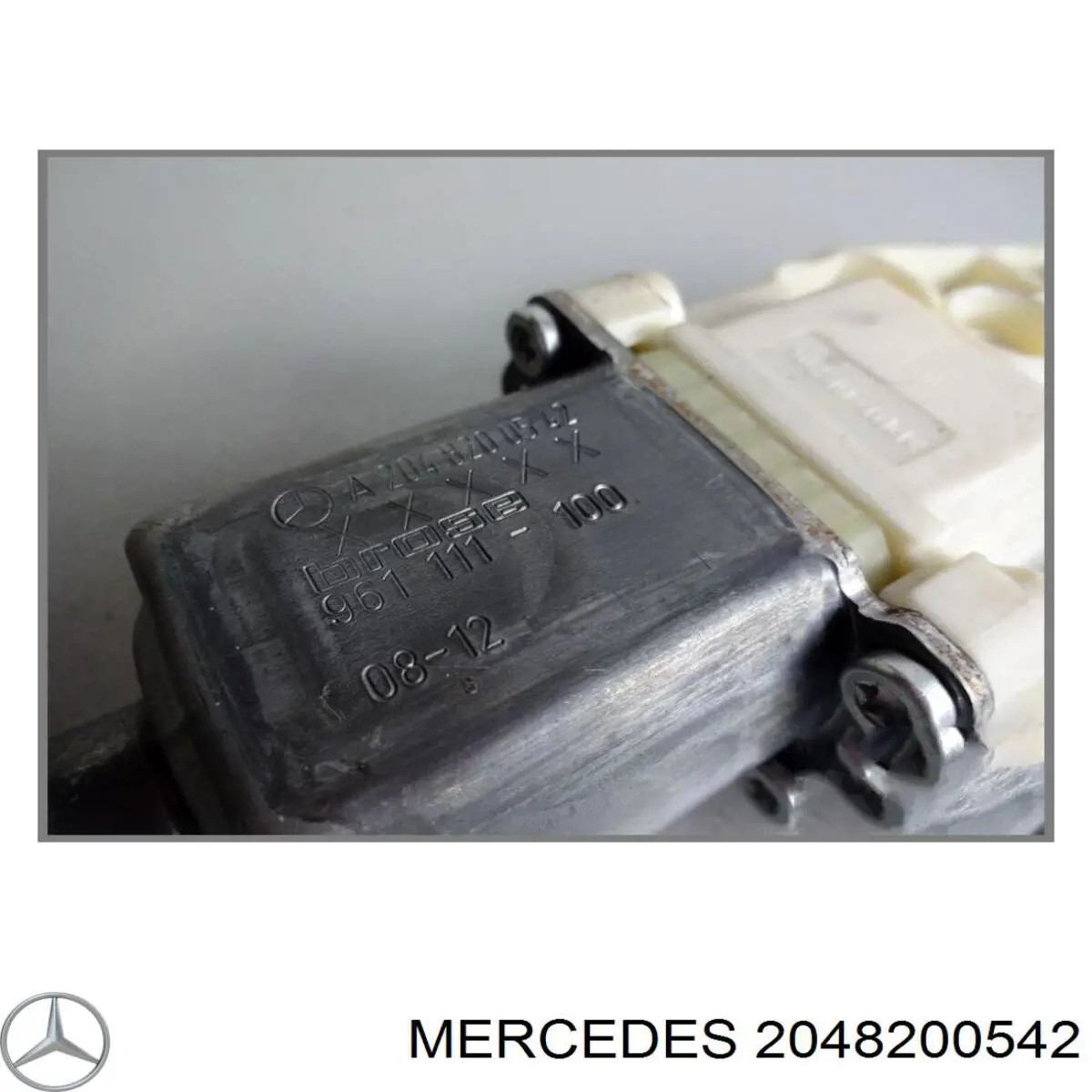Двигун стеклопод'емника двері задньої, лівої на Mercedes C (W204)