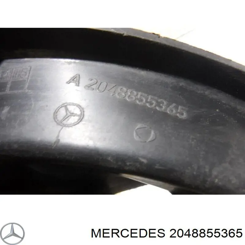 Кронштейн бампера переднього A2048855365 Mercedes