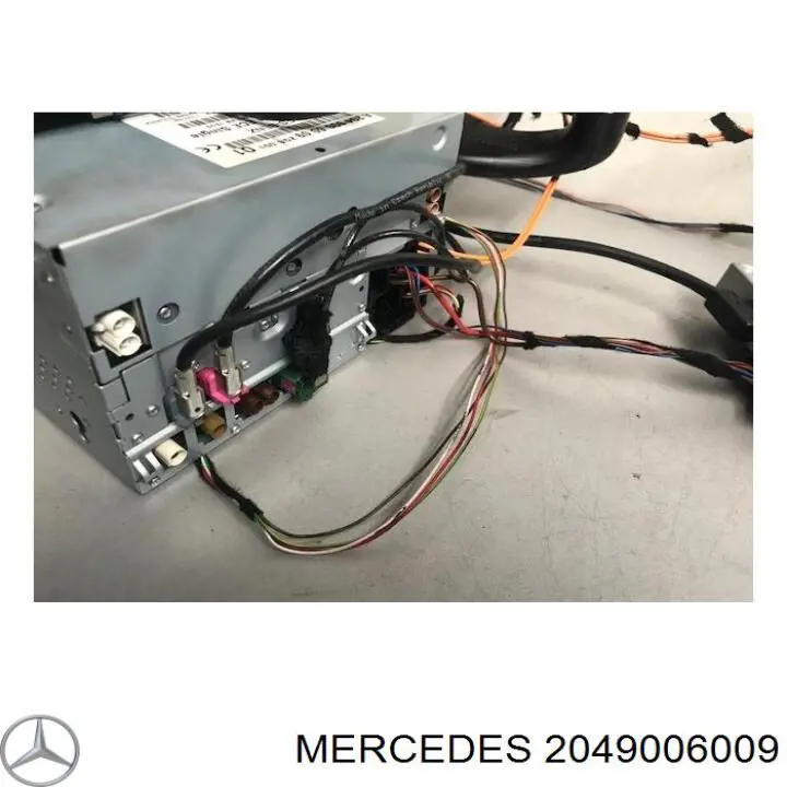 A2049005908 Mercedes Магнітола (радіо AM/FM)