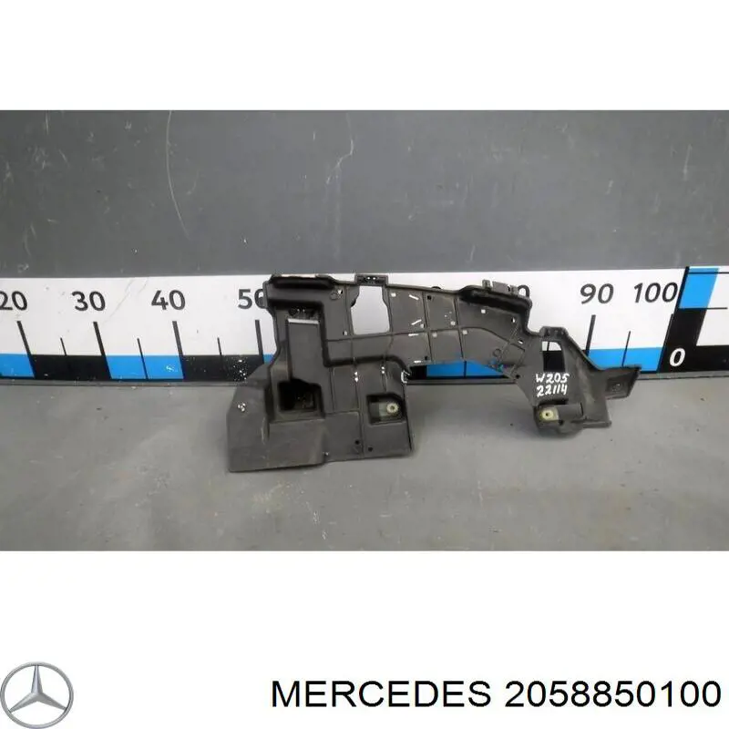 Купити A2058850100 Mercedes Кронштейн насадки глушника