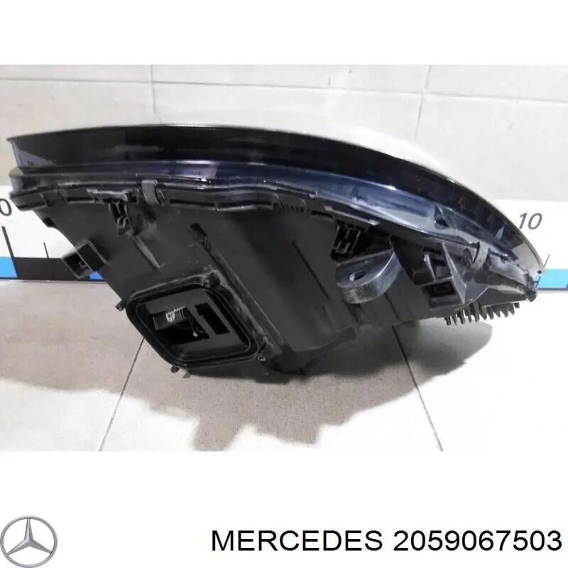 A2059067503 Mercedes Фара дальнього світла в зборі
