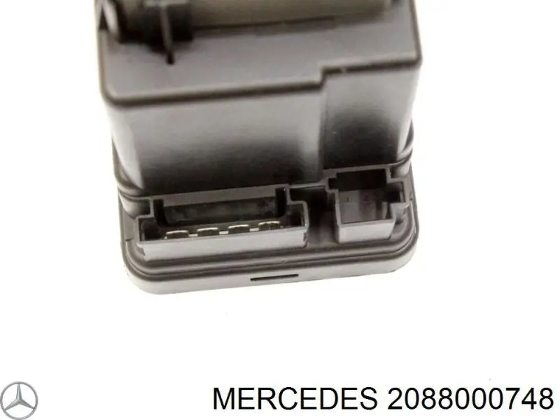  2088000748 Mercedes