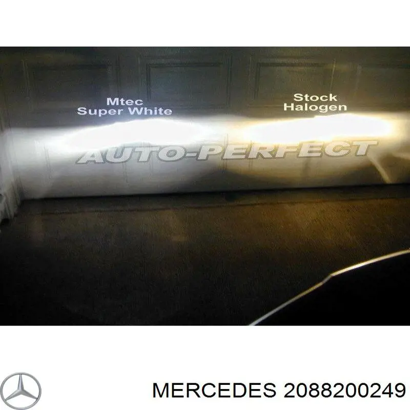Кришка фари, задня на Mercedes C (CL203)