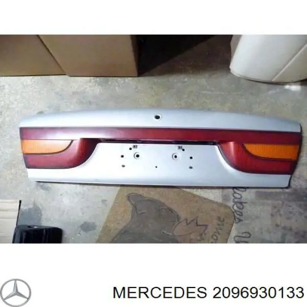Купити A2096930133 Mercedes 