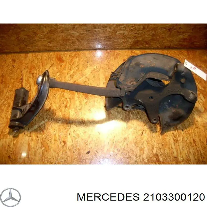 Цапфа - поворотний кулак передній, правий на Mercedes E-Class (S210)