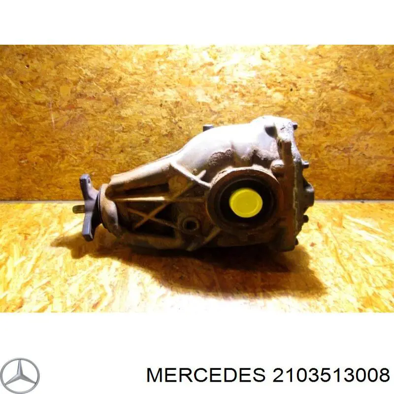Купити A2103513008 Mercedes Кришка редуктора заднього