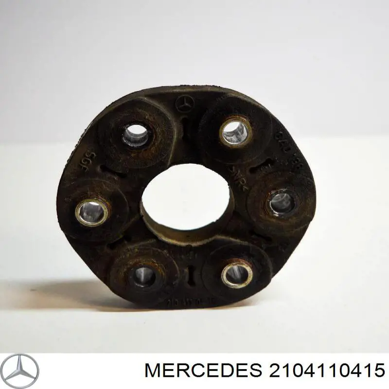 2104110415 Mercedes муфта кардана еластична