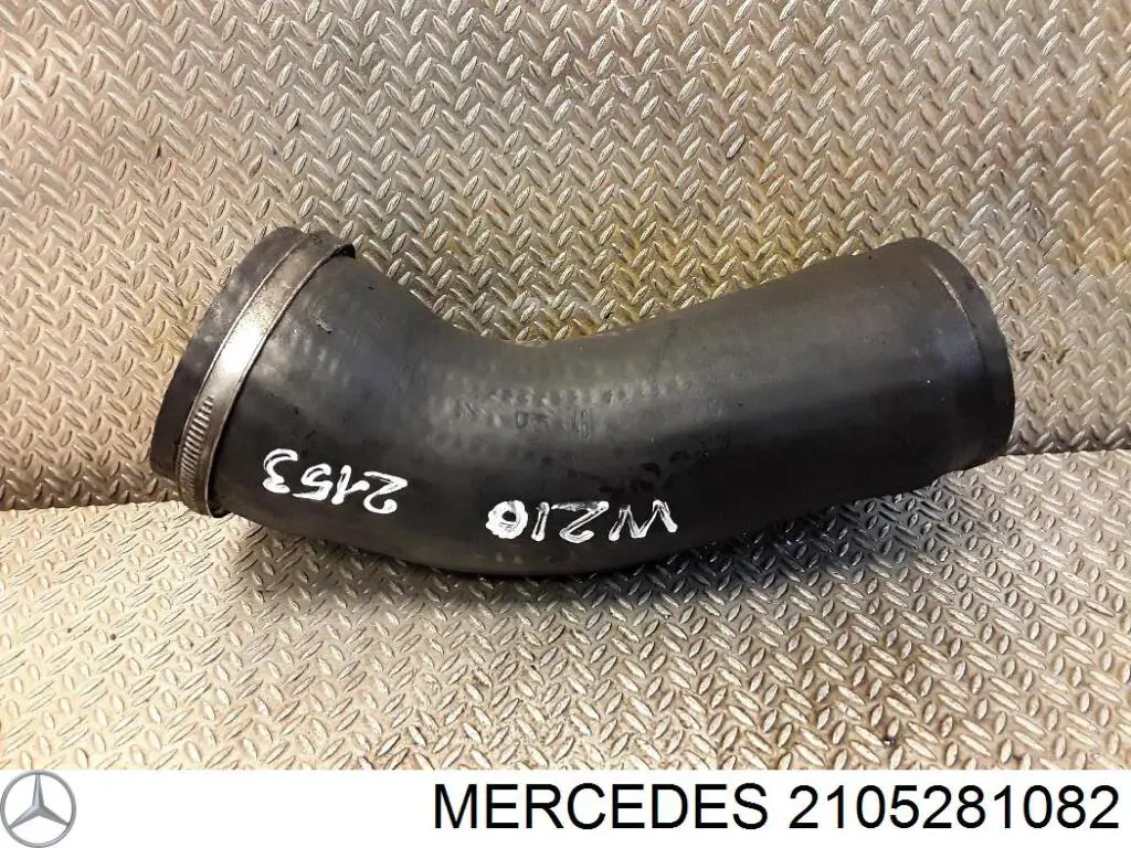 Купити A2105281082 Mercedes Шланг/патрубок интеркуллера