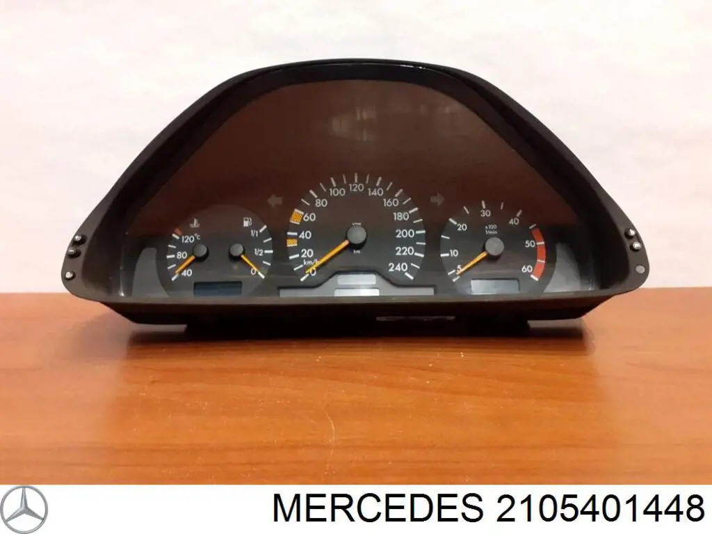 2105401448 Mercedes приладова дошка-щиток приладів