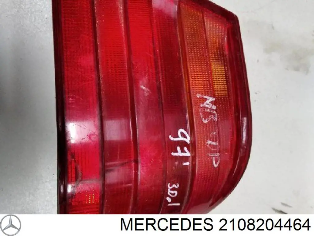 Ліхтар задній правий, зовнішній Mercedes 714098290282 ціна, від 11.25 USD