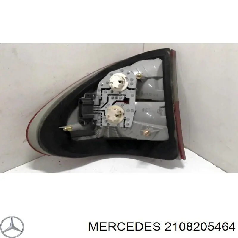Ліхтар задній правий, зовнішній на Mercedes E-Class (S210)