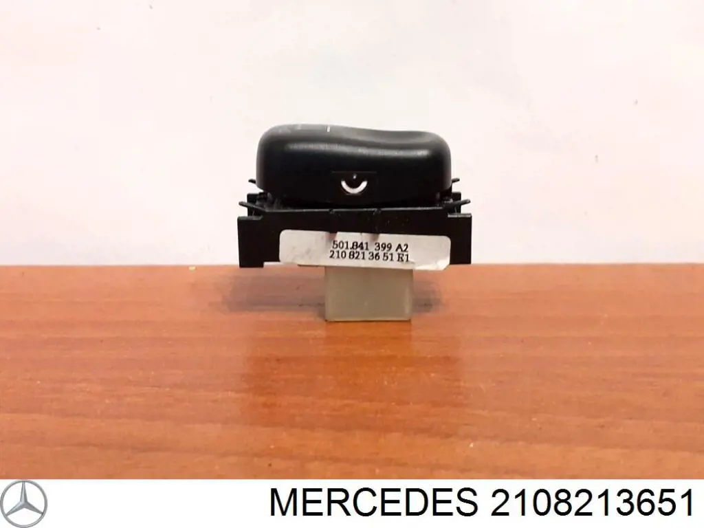 A2108213651 Mercedes 