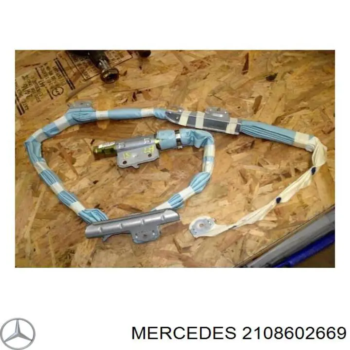 Купити A21086026699A86 Mercedes Замок фіксації ременя безпеки задній правий